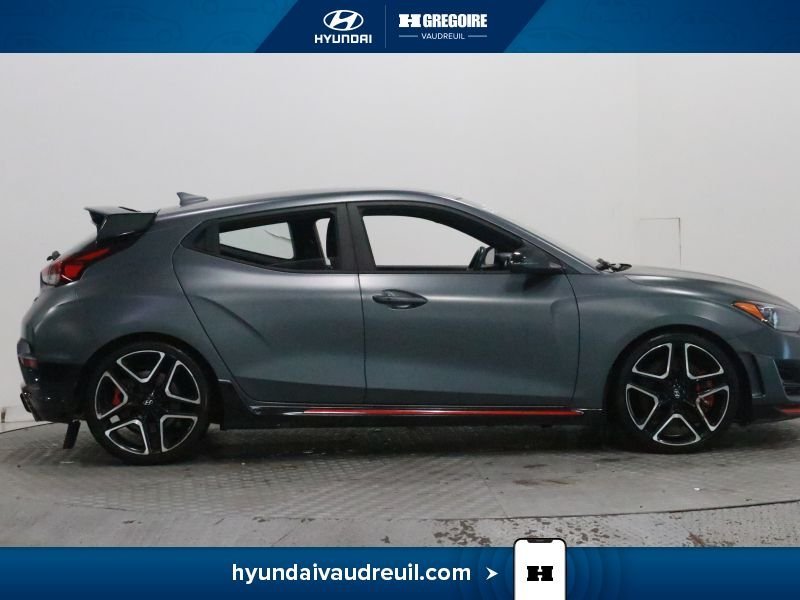 2022 Hyundai Veloster Grey Blainville - photo #12