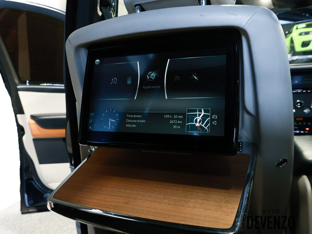 2019 Rolls-Royce Cullinan Blue Saint-Eustache - photo #11