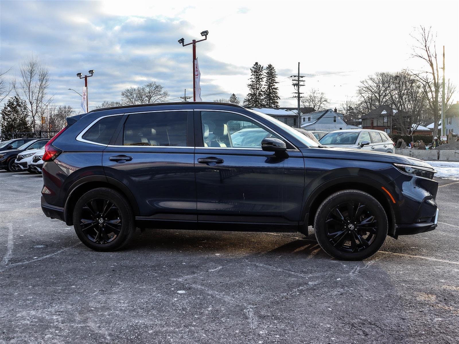 2023 Honda CR-V Hybrid Touring Ottawa & Gatineau - photo #2