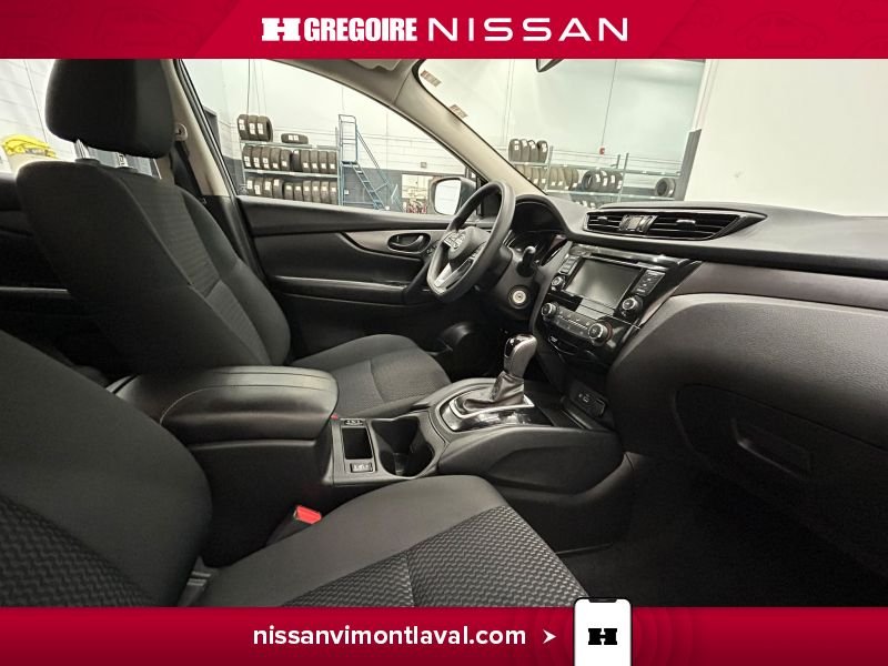 Nissan Qashqai 2023 Gris Laval - photo #14