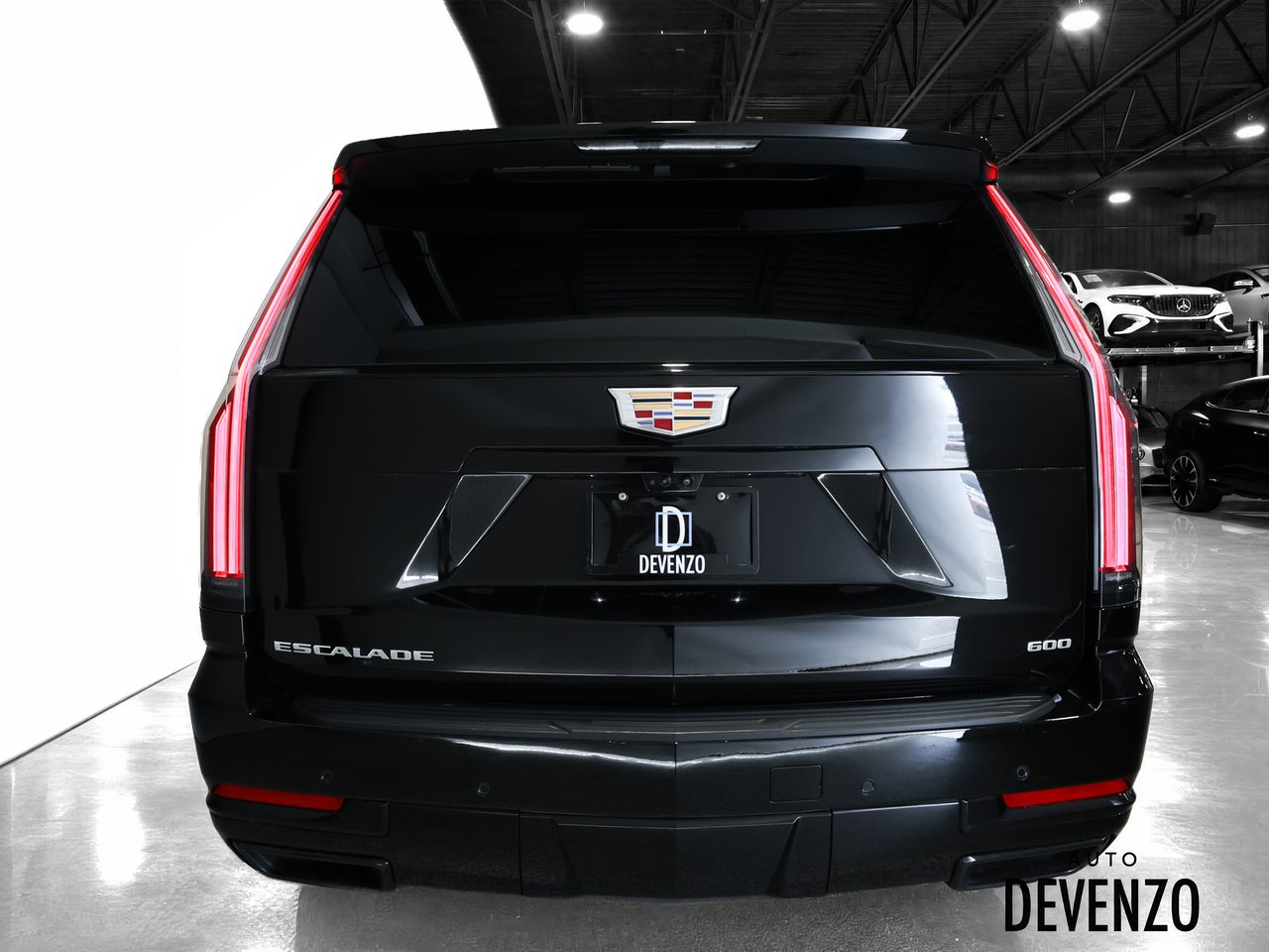 Cadillac Escalade 2025 Noir Saint-Eustache - photo #3