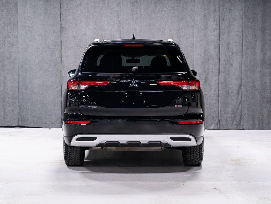 2024 Mitsubishi Outlander SE S-AWC 7 PLACES TOIT PANORAMIQUE Black