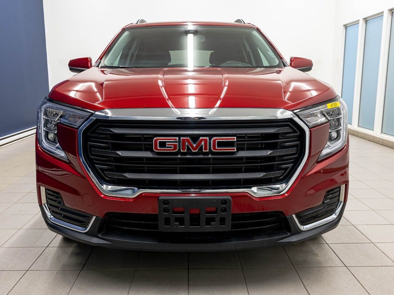 GMC Terrain SLE AWD *SIEGES CHAUF* CARPLAY *GR. SECURITE* USB 2024 Rouge Saint-Jérôme - photo #3