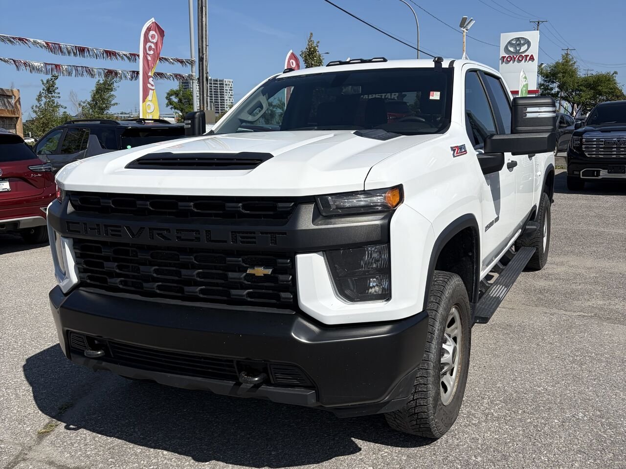 2022 CHEVROLET SILVERADO K2500HD WT cabine multiplace 4RM 159 po White Ottawa & Gatineau - photo #0