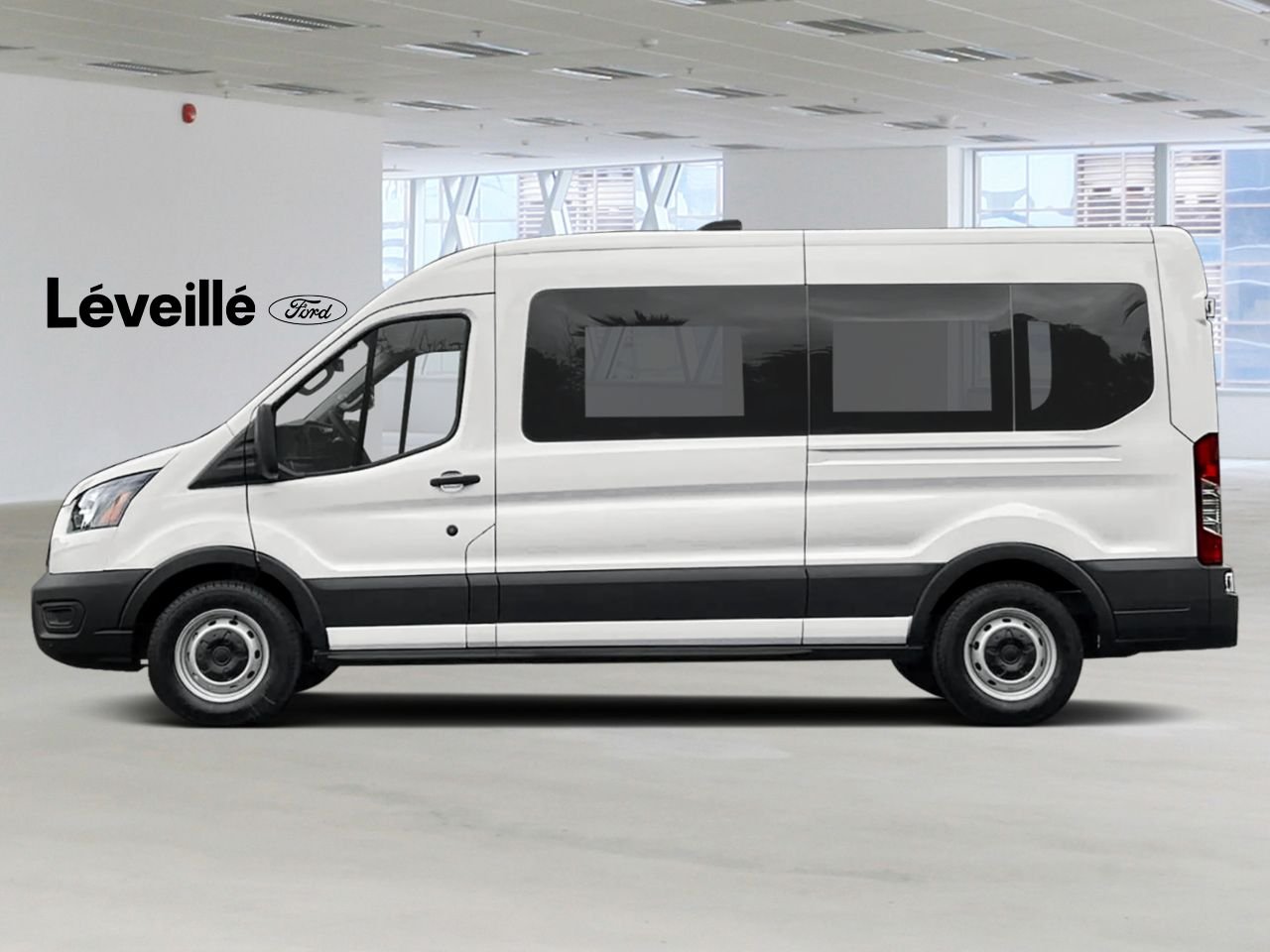 Ford Transit tourisme X2CX520V1 | MR PASS XL RWD 2027 Blanc Oxford Saint-Jérôme - photo #1