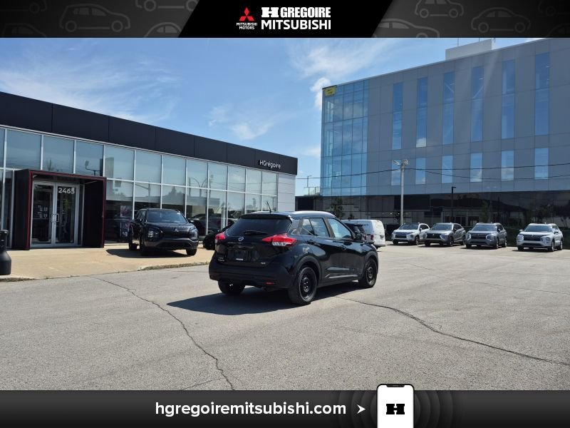 2019 Nissan Kicks Black Blainville - photo #10