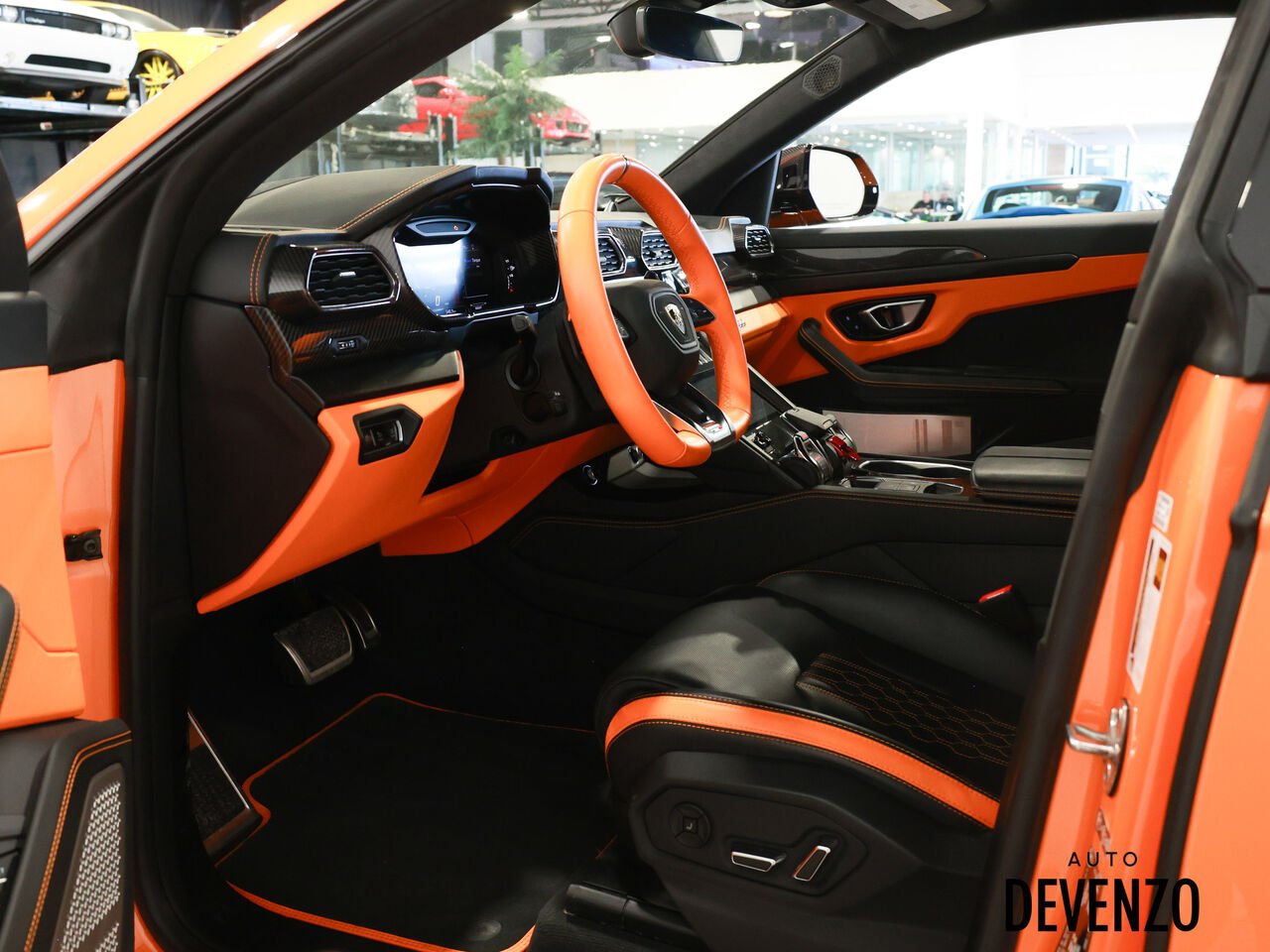 2023 Lamborghini Urus Orange Saint-Eustache - photo #17