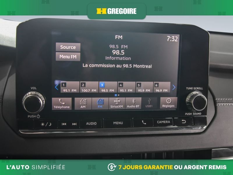 Mitsubishi Outlander PHEV 2023 Rouge Blainville - photo #11