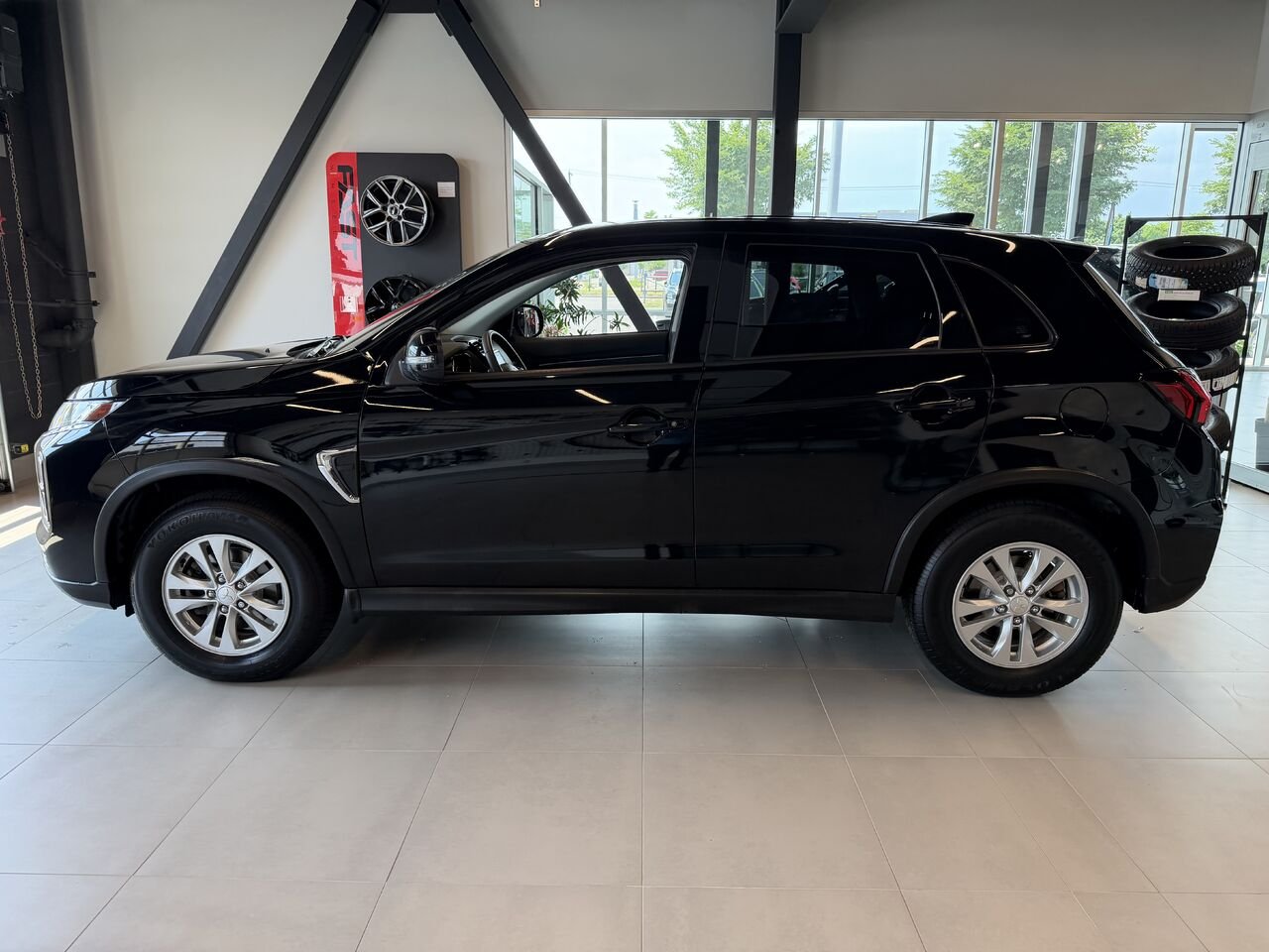 Mitsubishi RVR 2023 Noir Saint-Eustache - photo #1