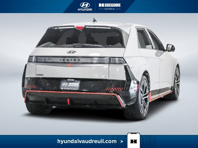 2025 Hyundai IONIQ Grey Blainville - photo #10