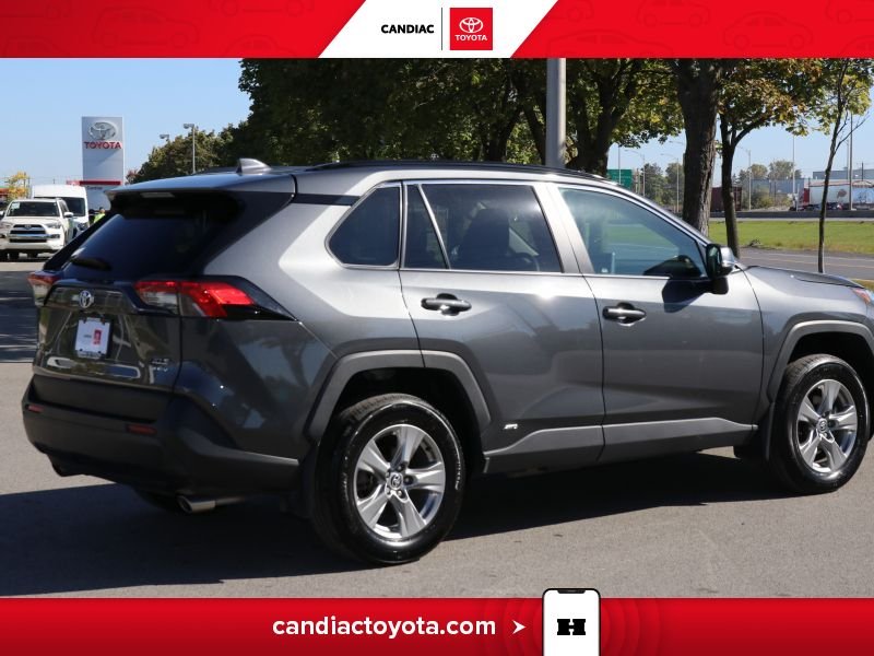 2025 Toyota Rav 4 Grey Laval - photo #8