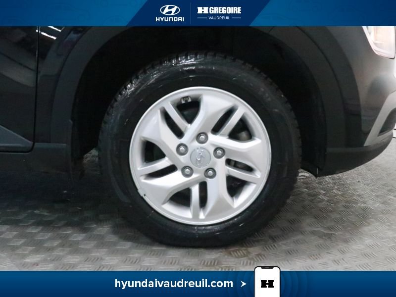 Hyundai Venue 2024 Noir Blainville - photo #31