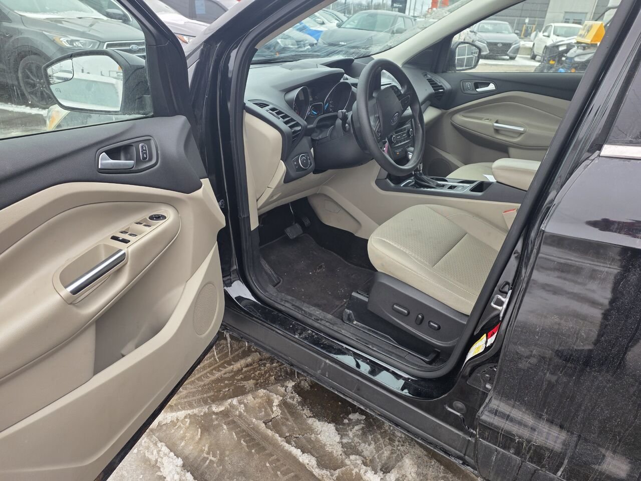 Ford Escape 2018 Noir Longueuil, - photo #10