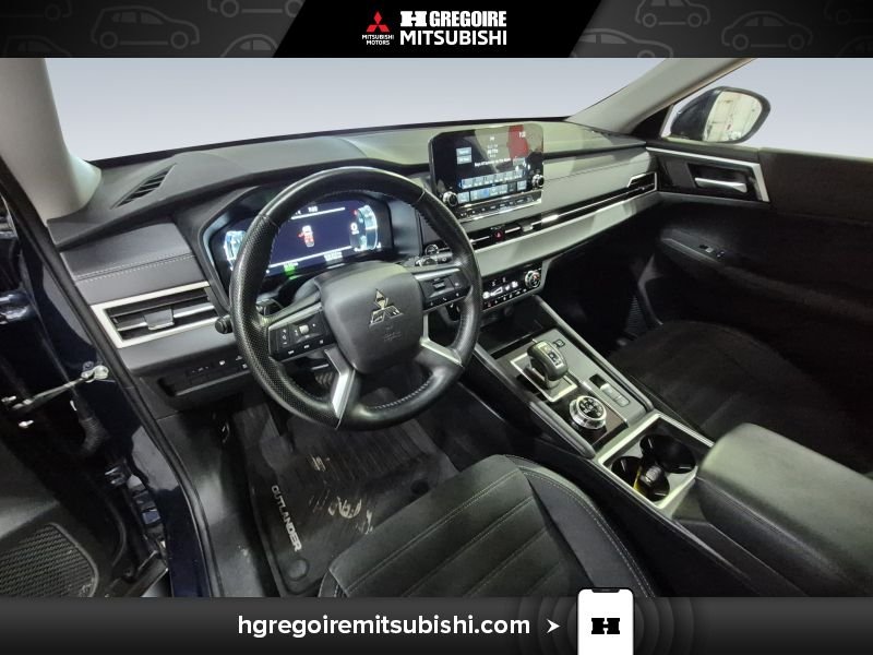 Mitsubishi Outlander PHEV 2025 Bleu Saint-Eustache - photo #17