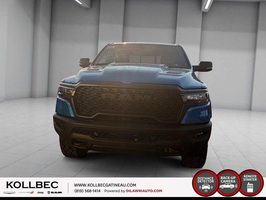 RAM 1500 Rebel cabine d'équipe 4x4 caisse de 5 pi 7 po 2026 Couche nacrée bleu hydro