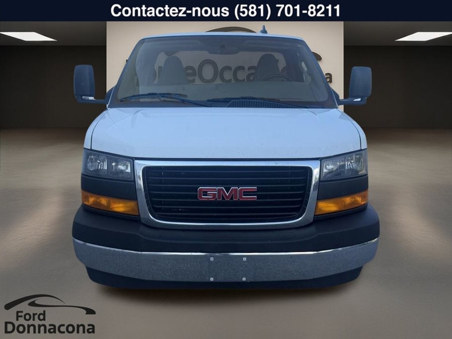 2023 GMC Savana 2023 White