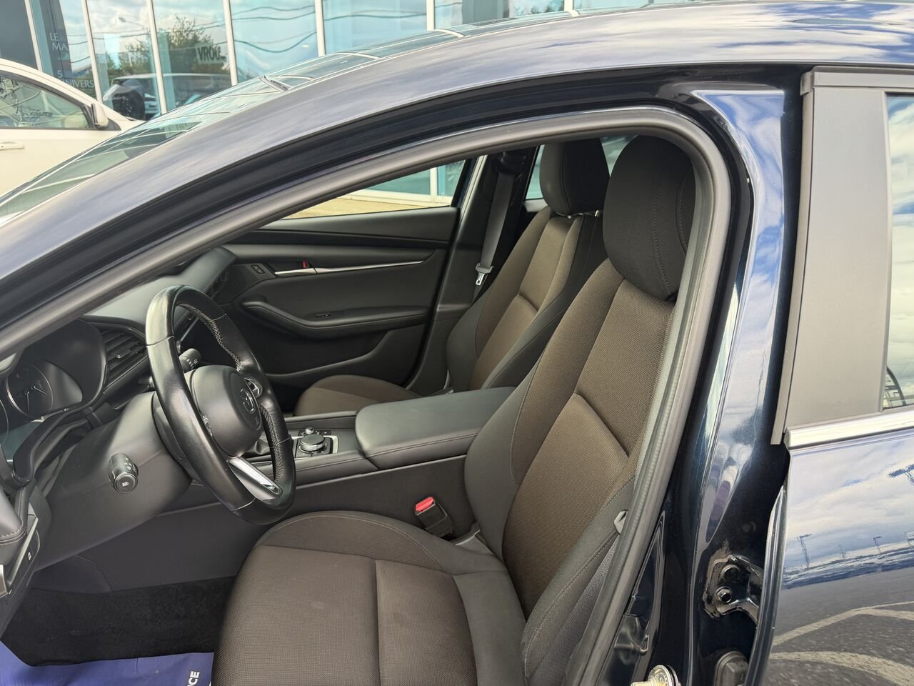 2022 Mazda Mazda3 Sport Blue Ste-Marie - photo #10