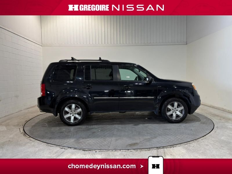 Honda Pilot CA7321 | Touring * AWD * Cuir * Toit * Caméra * 2015 Noir Laval - photo #10