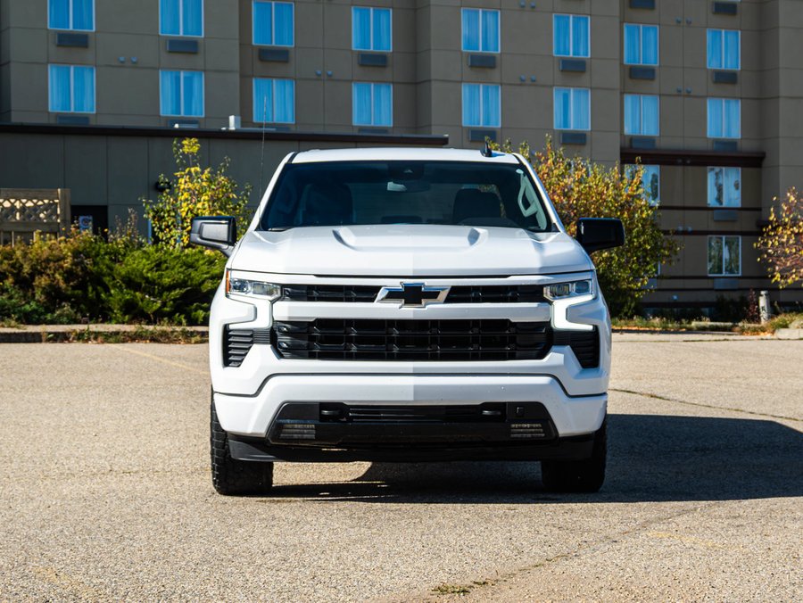 2023 Chevrolet Silverado 1500 RST True North 5.3L | Tonneau Cover White