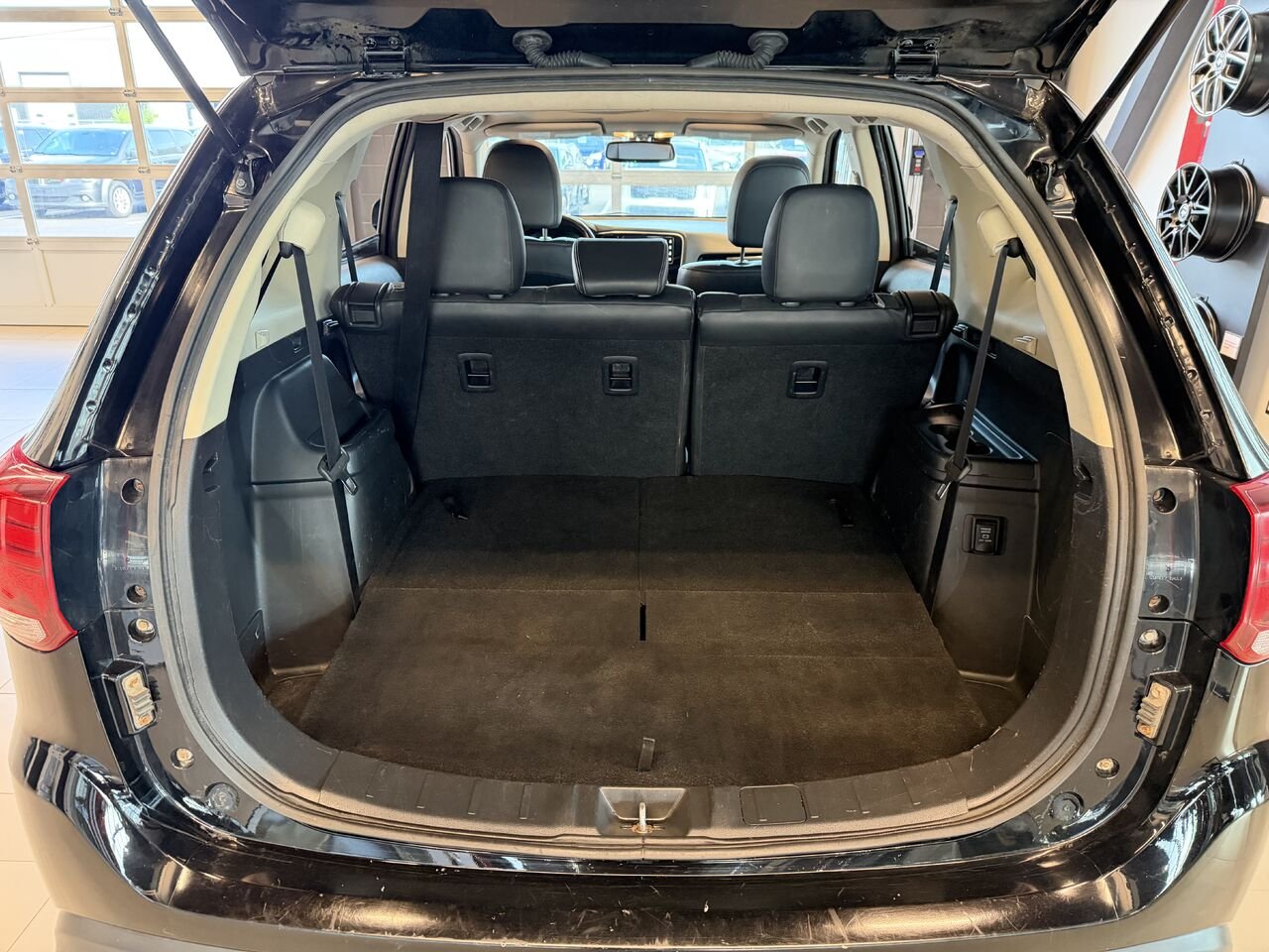 2019 Mitsubishi Outlander Black Saint-Eustache - photo #7