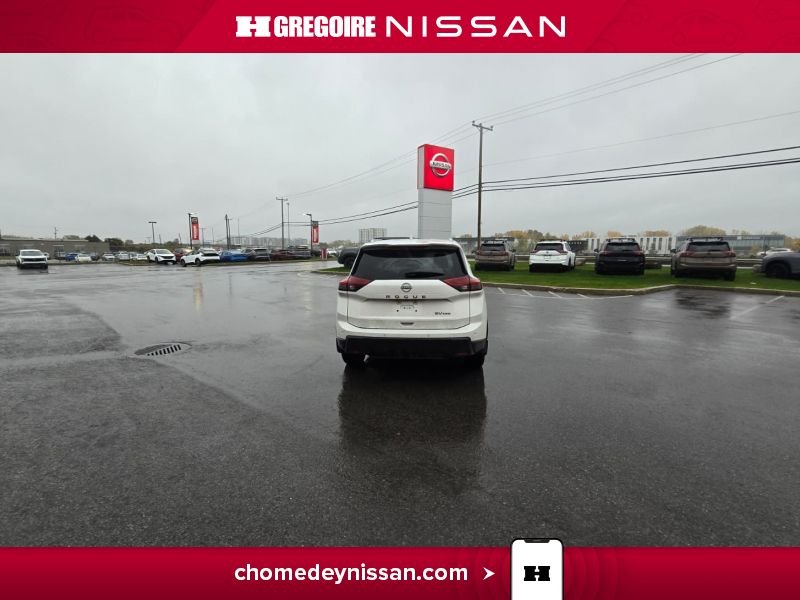 Nissan Rogue CL7567 | SV Moonroof * AWD *Carplay * Bancs Chauffants 2024 Blanc Laval - photo #8