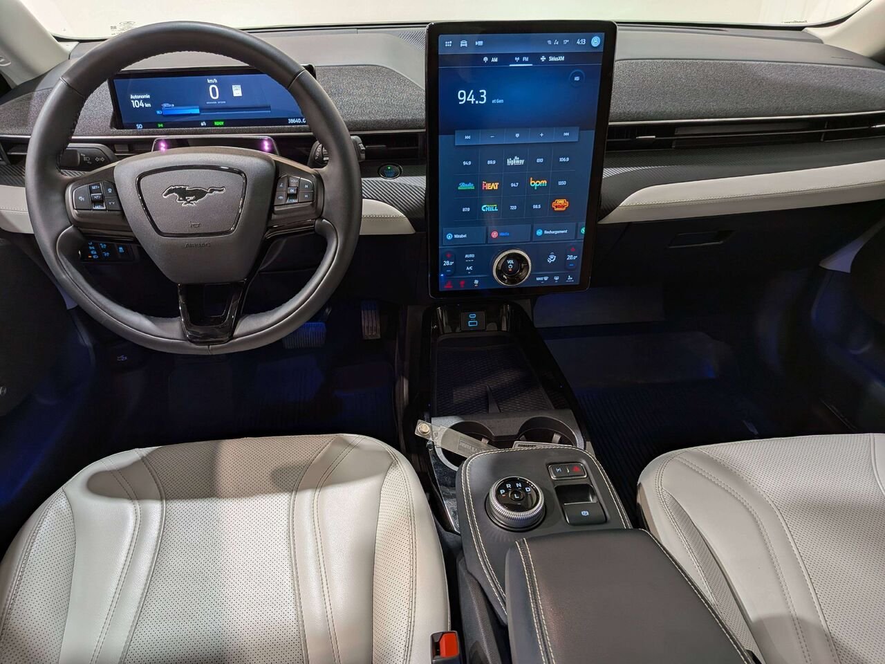 Ford Mustang Mach-E Premium AWD 2023 Gris Val-David - photo #28