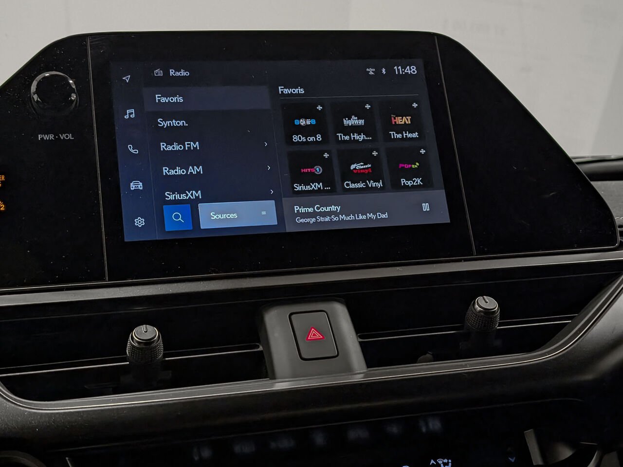 2023 Lexus UX 250H eAWD Hybride Toit Pano Other Sherbrooke - photo #9