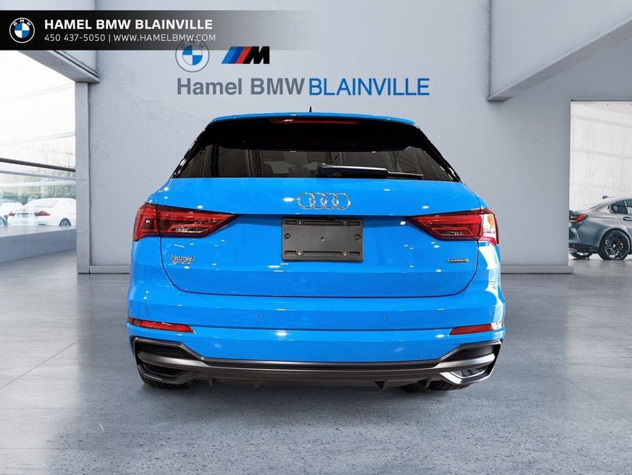 Audi Q3 2022 2022 Bleu