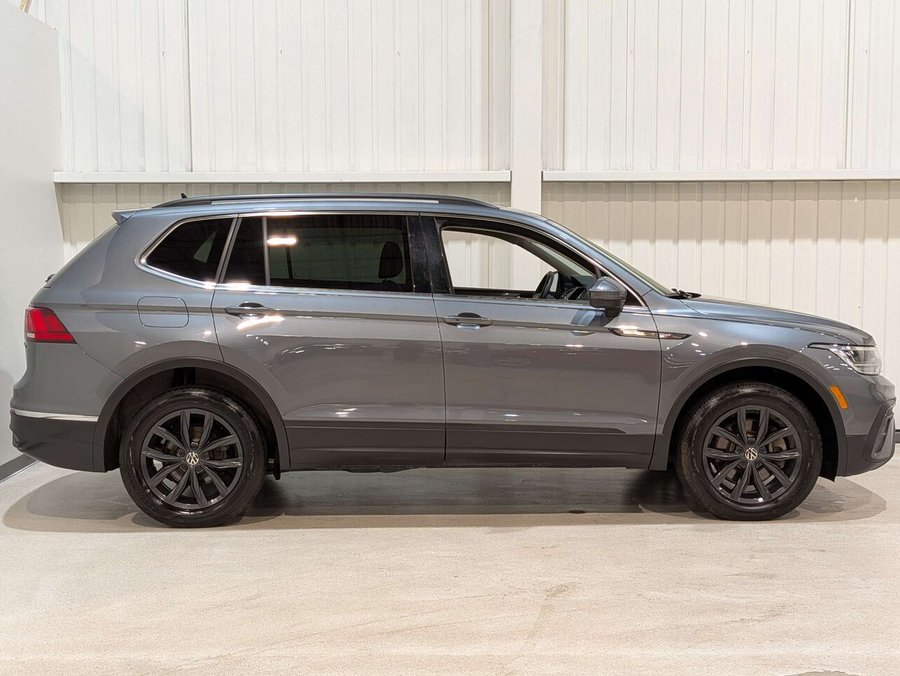 Volkswagen Tiguan Comfortline 4MOTION 2024 Gris