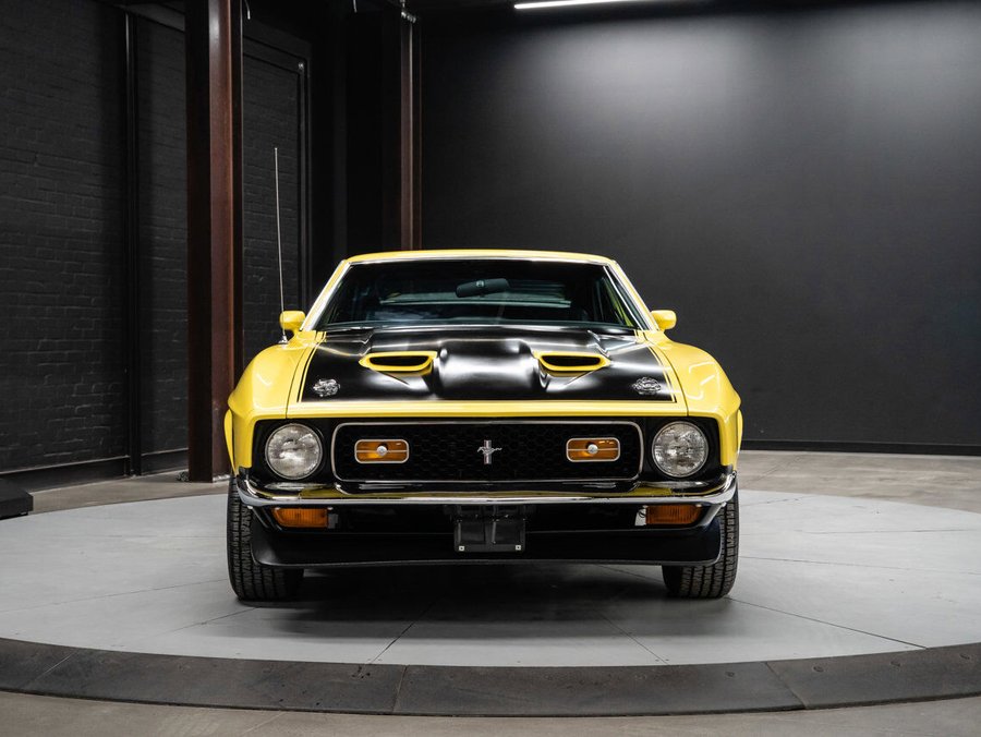 1971 Ford Mustang Mach 1 | Boss 351 Tribute | 351 CI V8 | 4-Speed | High End Restoration Yellow