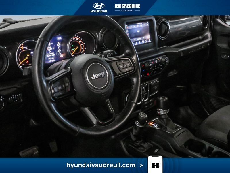 2019 Jeep Wrangler Unlimited Grey Laval - photo #15