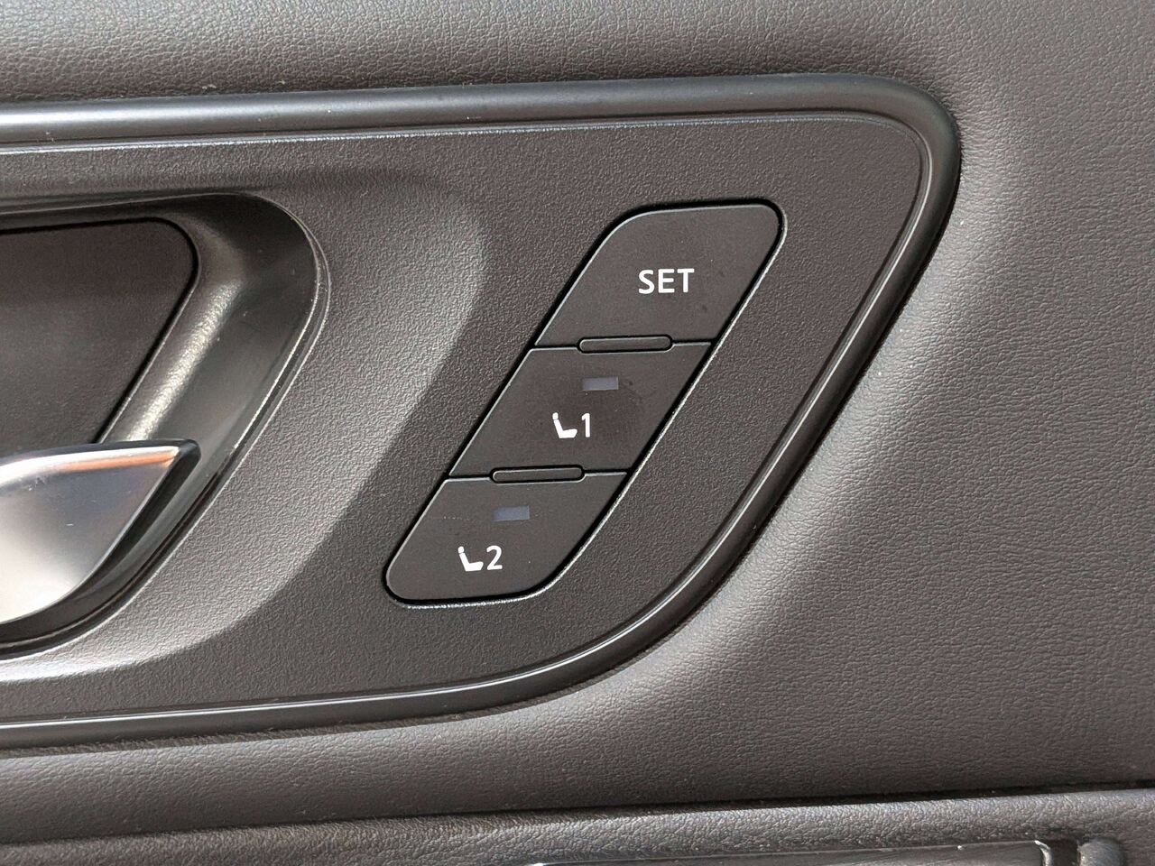 2024 Nissan Rogue AWD SL Silver Val-David - photo #36