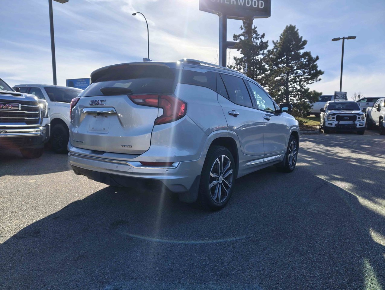 2018 GMC Terrain AWD 4dr Denali Grey Sherwood Park - photo #5