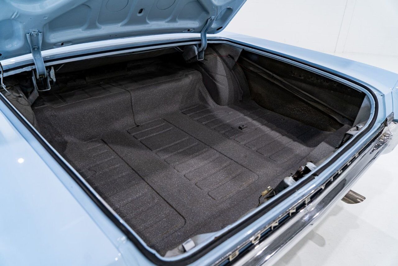 Pontiac Bonneville **PRICE IN USD** 1964 Bleu Montréal - photo #79