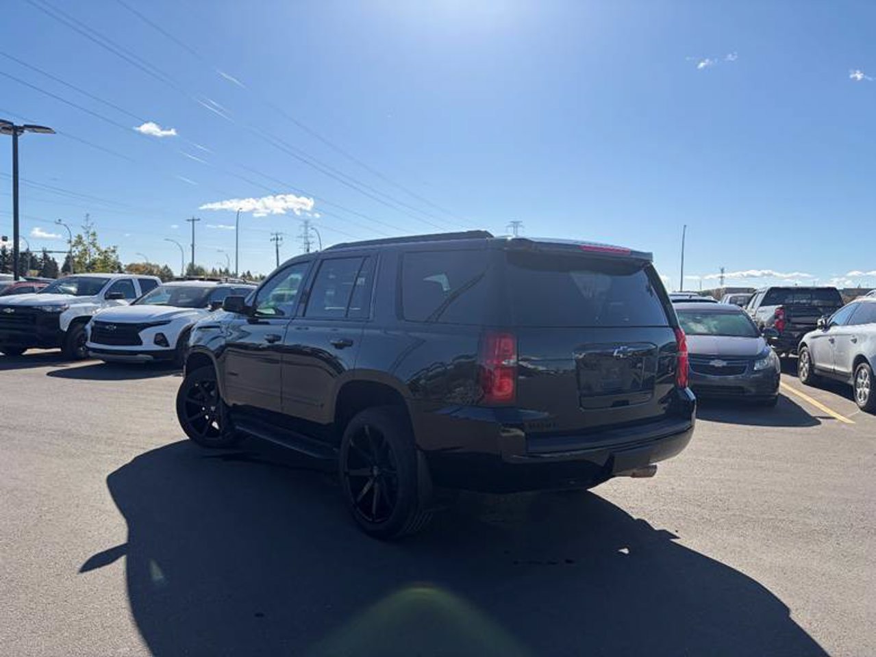 2019 Chevrolet Tahoe 4WD 4dr Premier Black Sherwood Park - photo #3