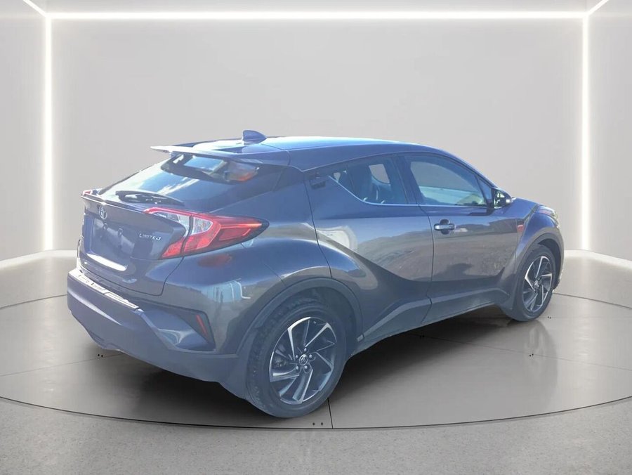 2022 TOYOTA C-HR LIMITED Limited TA Grey