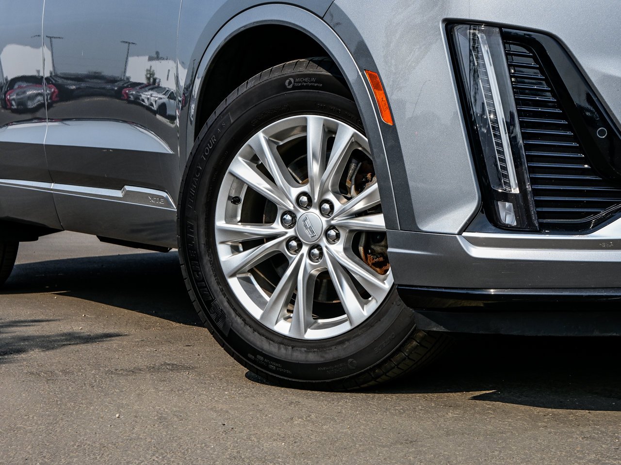 2024 Cadillac XT6 AWD 4dr Luxury Grey Sherwood Park - photo #5