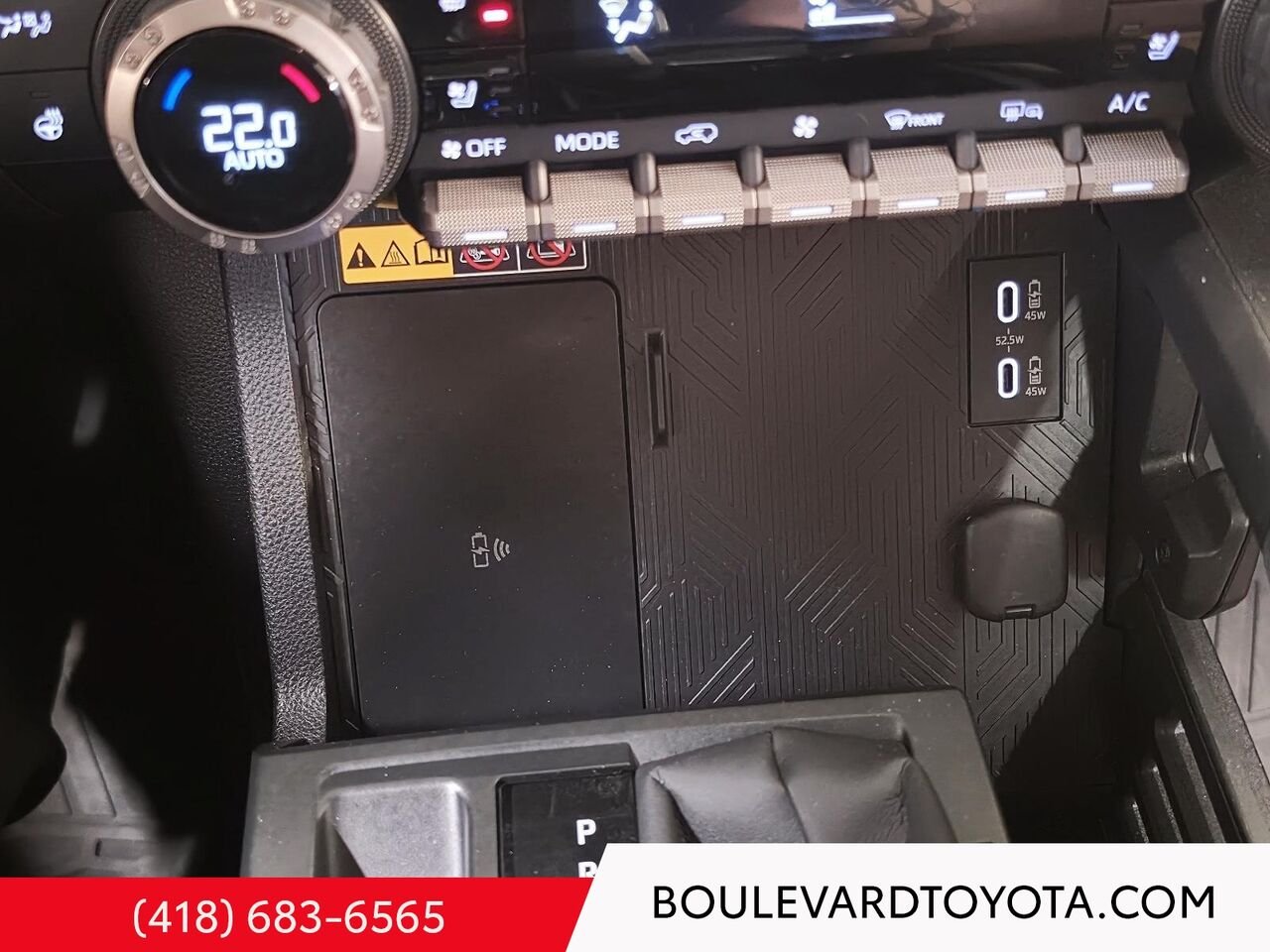 2025 Toyota 4RUNNER 100761A-69 | GROUPE LIMITED, 7 PLACES, 4X4 White Québec - photo #16