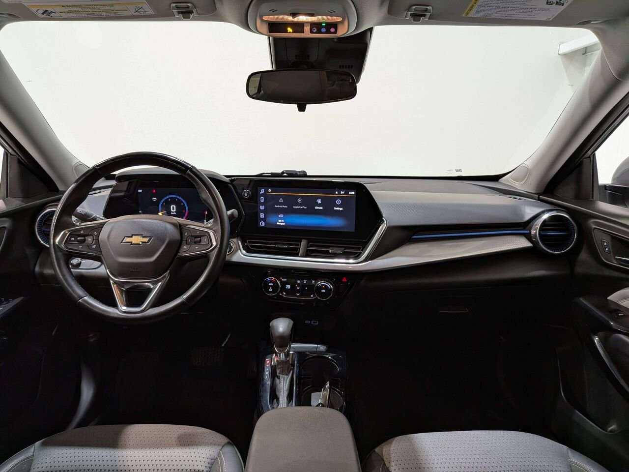 2025 Chevrolet Trax FWD 4dr LT Grey Val-David - photo #12