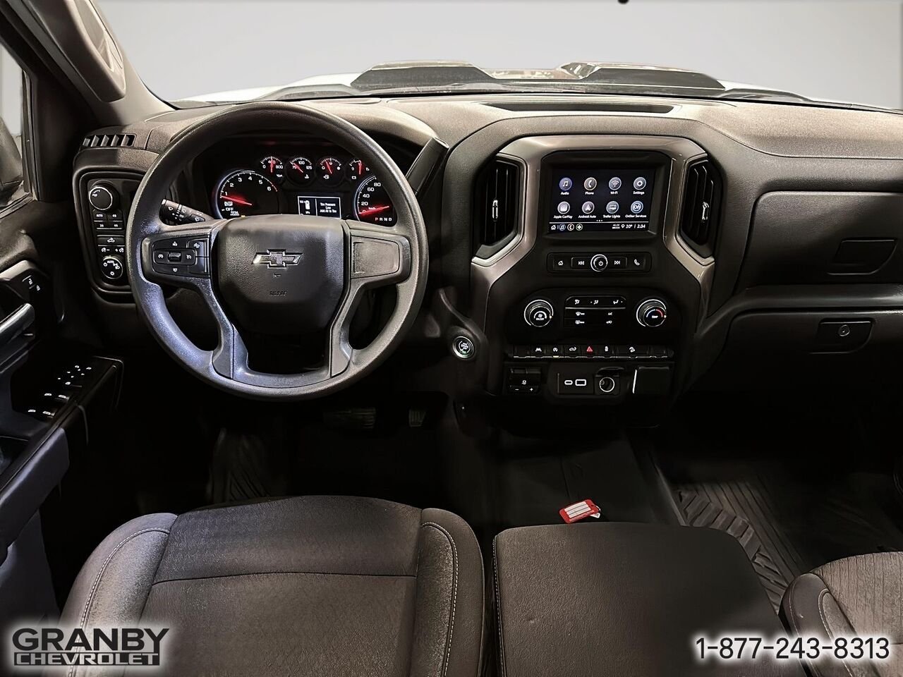 Chevrolet Silverado 1500 Custom Trail Boss Boite 6,6 V8 | G3711 2024 Blanc Granby - photo #12