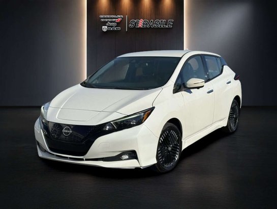 Nissan Leaf SL PLUS, CUIR, SIEGES ET VOLANT CHAUFFANTS, SYSTEME BOSE 2023 Blanc