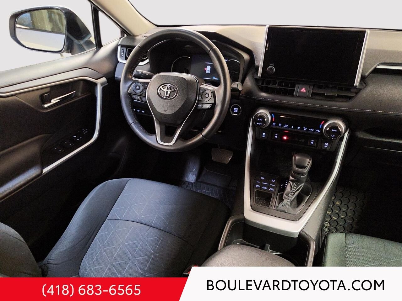2023 Toyota RAV4 100594A-95 | XLE, AWD Silver Québec - photo #17