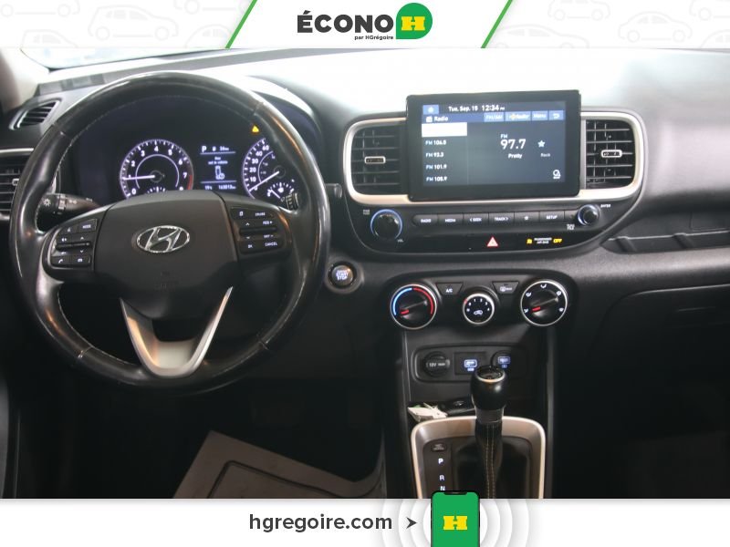 2020 Hyundai Venue Red Laval - photo #19