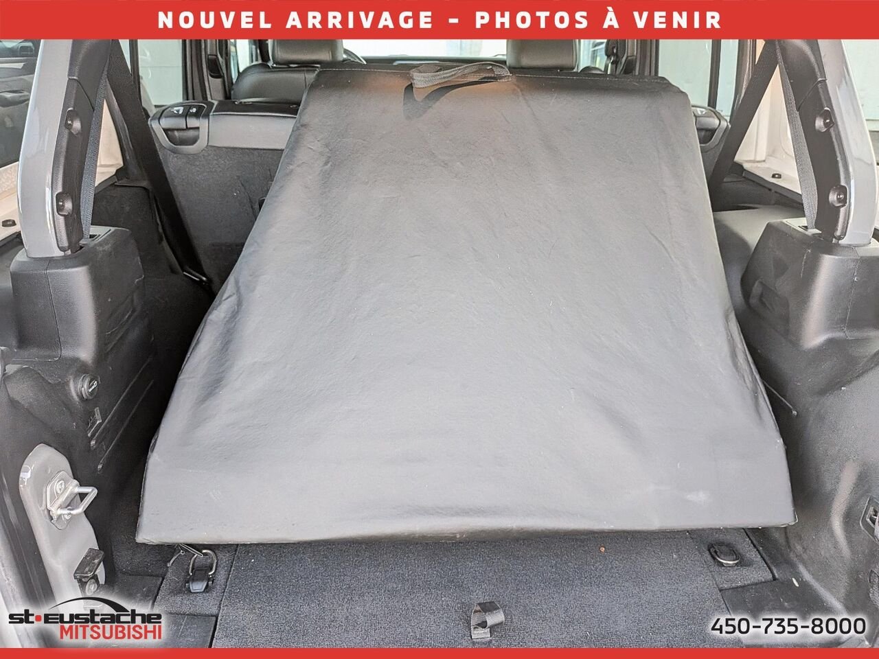Jeep Wrangler UNLIMITED SAHARA 2021 Gris Saint-Eustache - photo #6