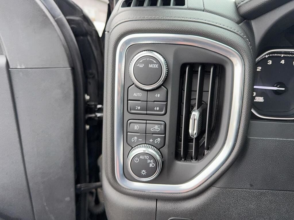 GMC SIERRA 1500 LIMITED Elevation 2022 Noir Baie-Comeau - photo #16