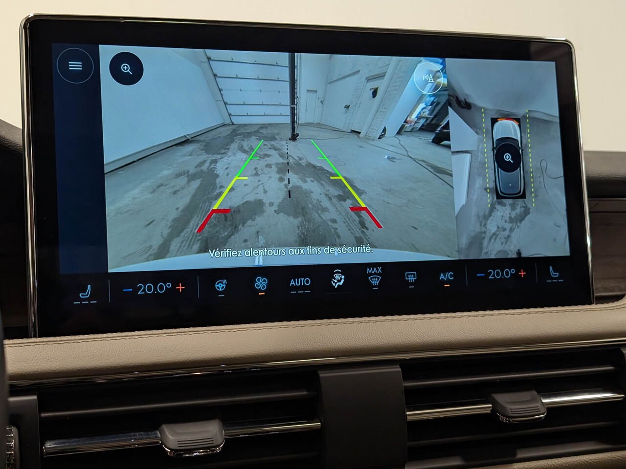 2025 Lincoln CORSAIR Grand Touring Hybrid AWD White Sherbrooke - photo #12