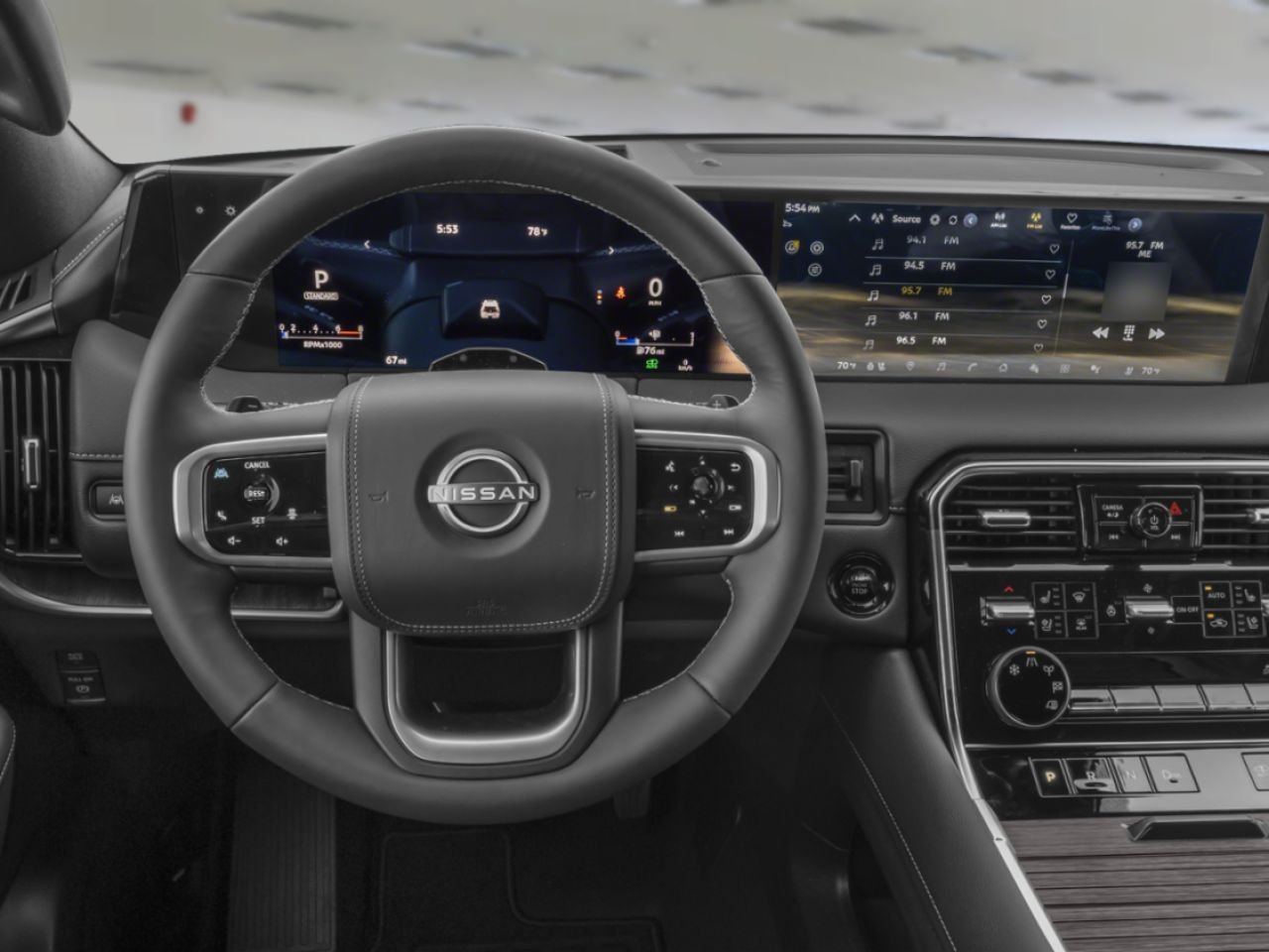 NISSAN Armada 2026 Blanc Everest nacré triple couche Saint-Georges - photo #12