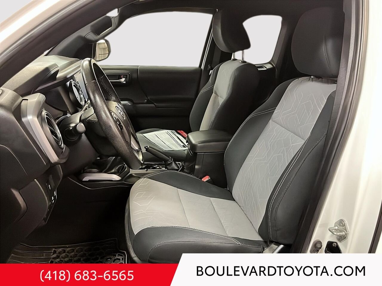2023 Toyota Tacoma 100108A-23 | CABINE ACCES TRD OFFROAD 4x4 White Québec - photo #7
