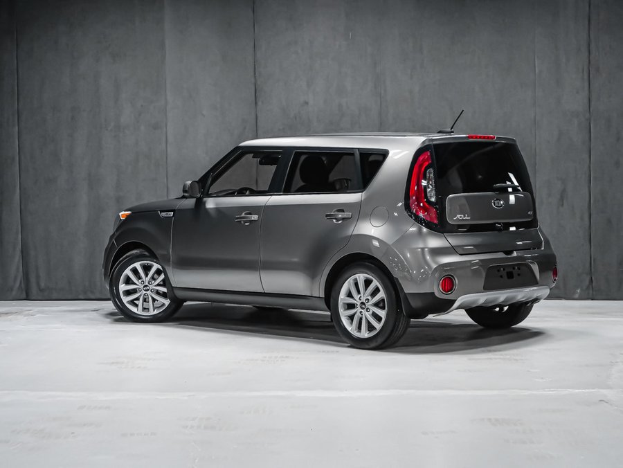 2018 Kia Soul Green