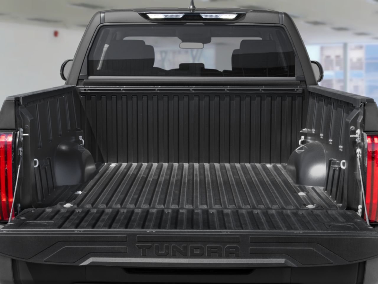 TOYOTA TUNDRA 4X4 TRD OFF ROAD 2023 Gris Gatineau - photo #7